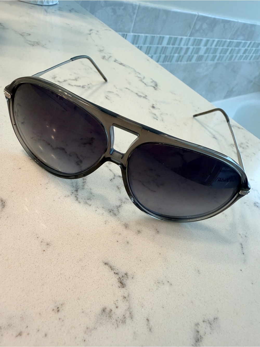 Authentic Dior Aviator Gradient Sunglasses, Barely Worn, No Original Case